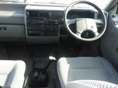 VOLKSWAGEN VANAGON