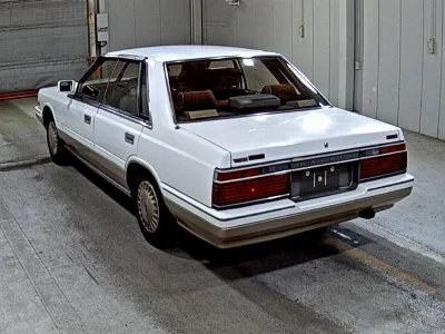 NISSAN LAUREL