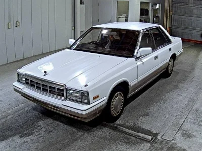 NISSAN LAUREL