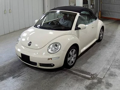 VOLKSWAGEN NEW BEETLE CABRIOLET