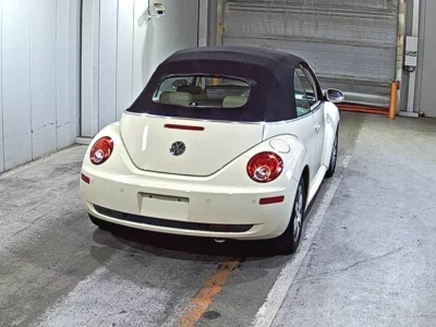 VOLKSWAGEN NEW BEETLE CABRIOLET