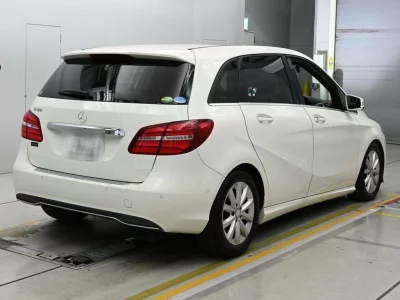 MERCEDES BENZ B CLASS