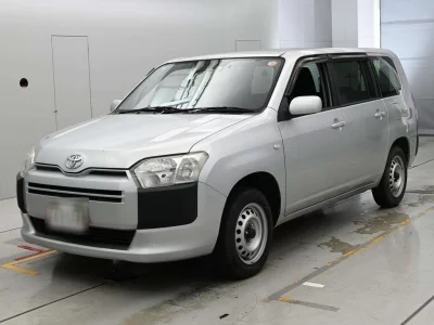 TOYOTA SUCCEED