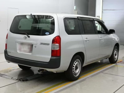 TOYOTA SUCCEED