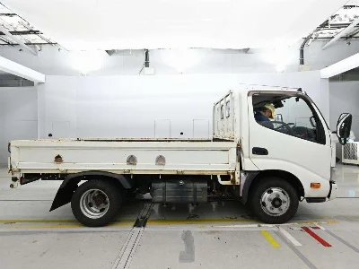 TOYOTA DYNA