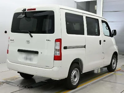 TOYOTA TOWN ACE VAN