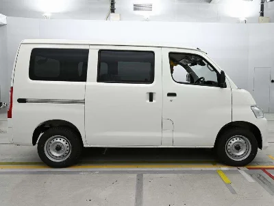 TOYOTA TOWN ACE VAN