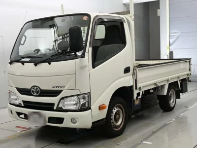 TOYOTA DYNA