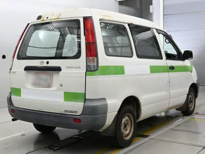 TOYOTA TOWN ACE VAN
