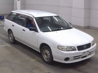 NISSAN EXPERT