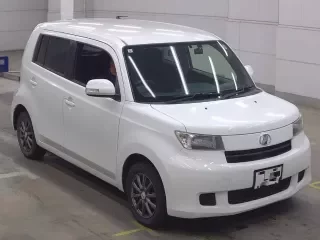 TOYOTA BB
