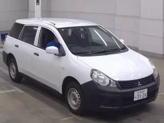MITSUBISHI LANCER VAN
