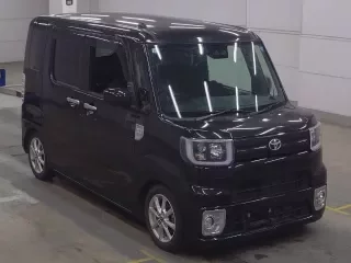 TOYOTA PIXIS MEGA