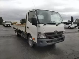 TOYOTA DYNA