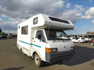 MITSUBISHI DELICA TRUCK