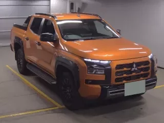 MITSUBISHI TRITON