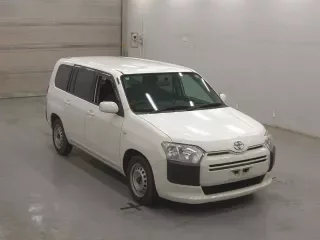 TOYOTA SUCCEED
