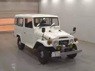 TOYOTA LAND CRUISER