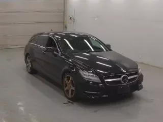 MERCEDES BENZ AMG CLS SHOOTING BRAKE