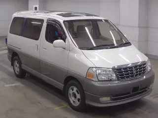 TOYOTA GRANVIA
