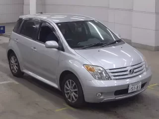 TOYOTA IST