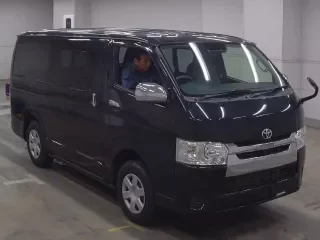 TOYOTA REGIUS VAN