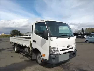 TOYOTA DYNA
