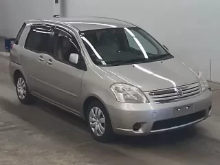 TOYOTA RAUM