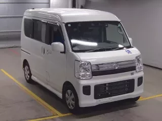 NISSAN CLIPPER RIO