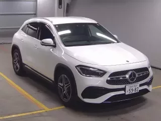 MERCEDES BENZ GLA