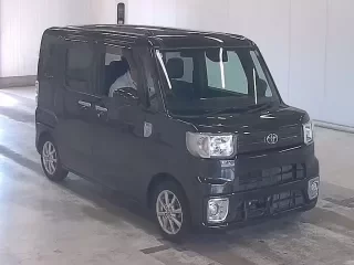 TOYOTA PIXIS MEGA