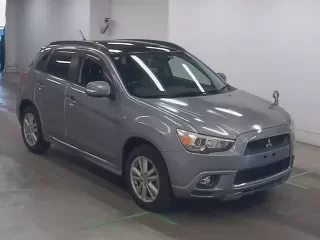 MITSUBISHI RVR