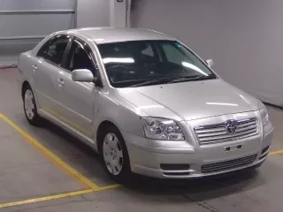 TOYOTA AVENSIS SEDAN