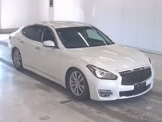 NISSAN FUGA