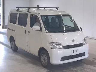 TOYOTA TOWN ACE VAN