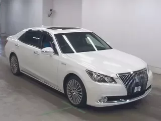 TOYOTA CROWN MAJESTA
