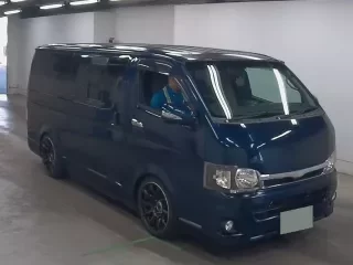 TOYOTA REGIUS VAN