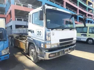 MITSUBISHI FUSO SUPER GREAT