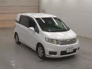 HONDA FREED SPIKE