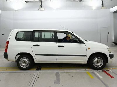 TOYOTA SUCCEED