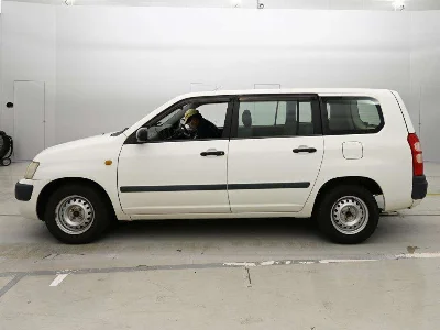 TOYOTA SUCCEED