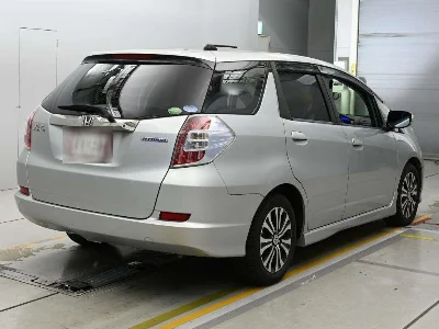 HONDA FIT SHUTTLE