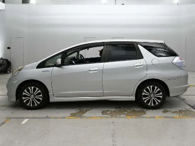 HONDA FIT SHUTTLE