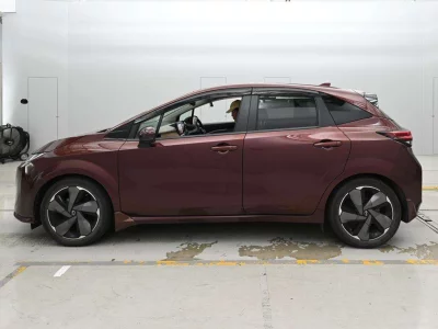 NISSAN AURA