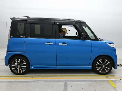 SUZUKI SPACIA CUSTOM