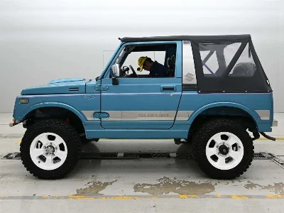 SUZUKI JIMNY