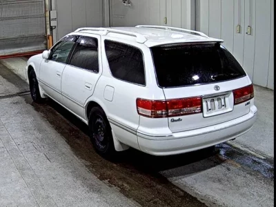 TOYOTA MARK II QUALIS