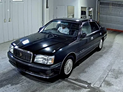 TOYOTA CROWN MAJESTA