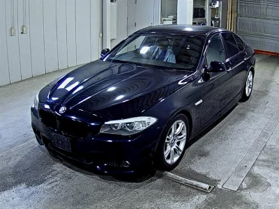 BMW 5 SERIES