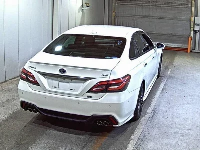 TOYOTA CROWN